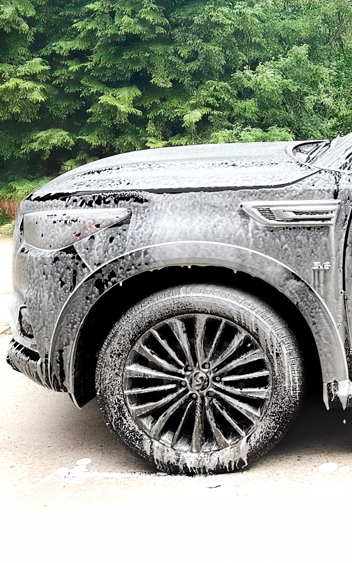 qx80-snow-foamed-Edit-1920